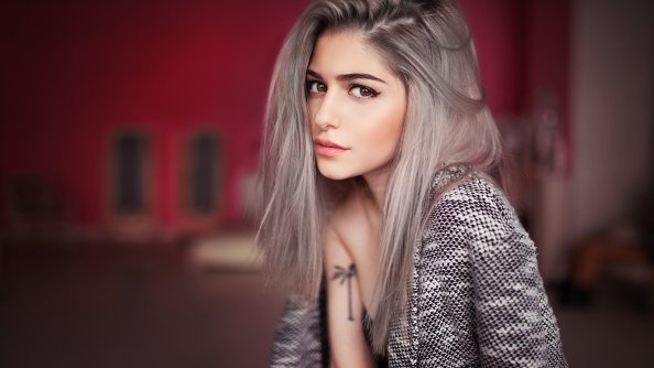 Blonde Model
