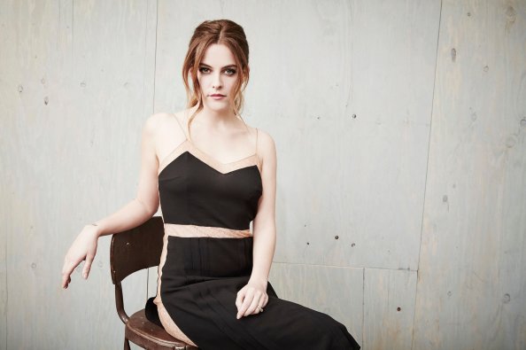 Riley Keough 4