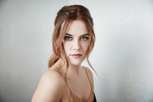 Riley Keough 3