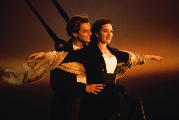 Kate Winslet Leonardo Dicaprio In Titanic