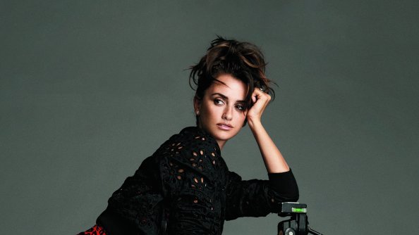 Penelope Cruz Esquire 201