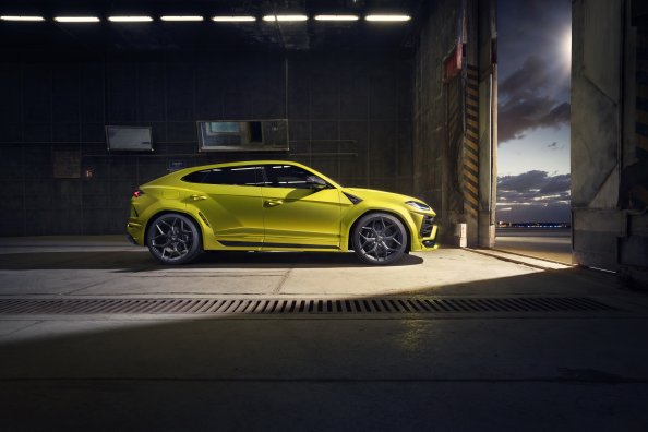 Novitec Lamborghini Urus Esteso 2019 Side View