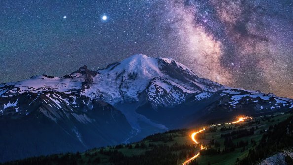Milky Way Over Mountains 4k