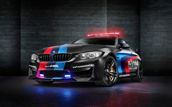 BMW M4 MotoGP Safety Car