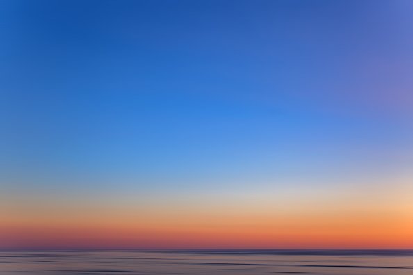 Sky Gradients Silent Sea 4k