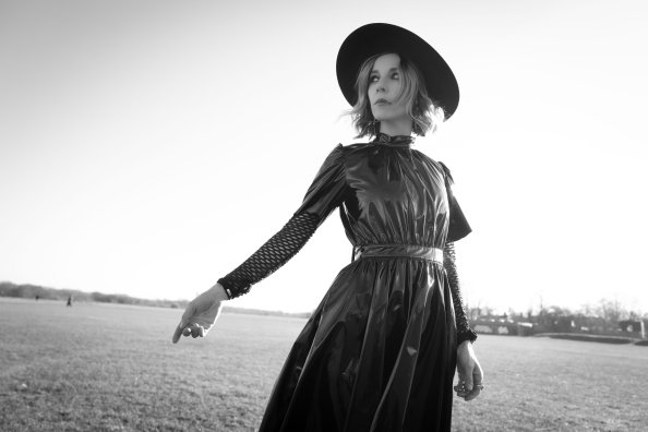 Sophia Di Martino Esquire July 5k