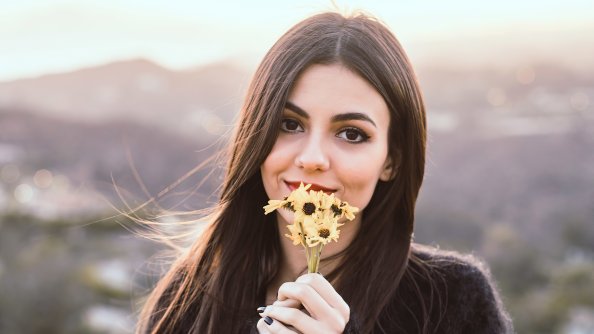 Victoria Justice Cute 2020