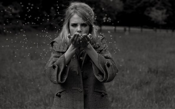 Cara Delevingne Photo