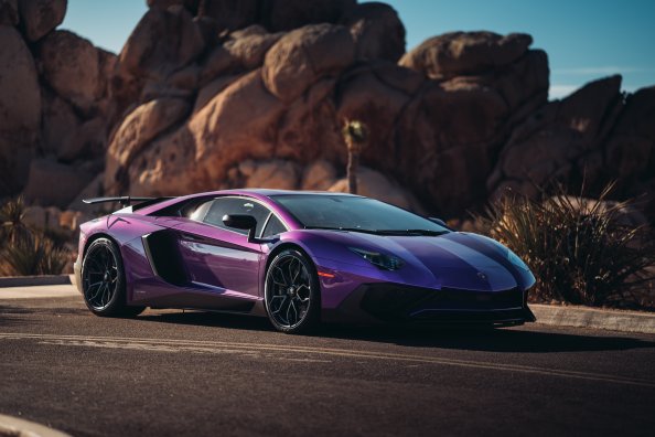 Lamborghini Aventador LP 750 SV