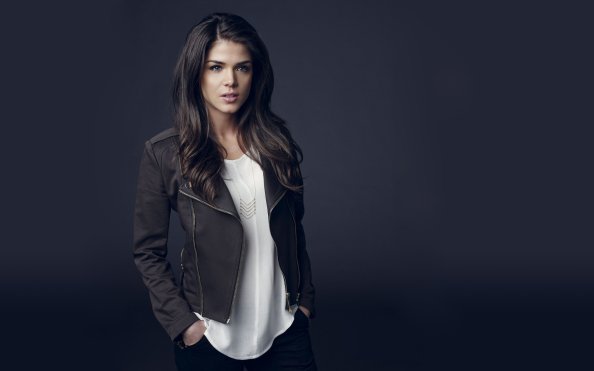 Marie Avgeropoulos Actress