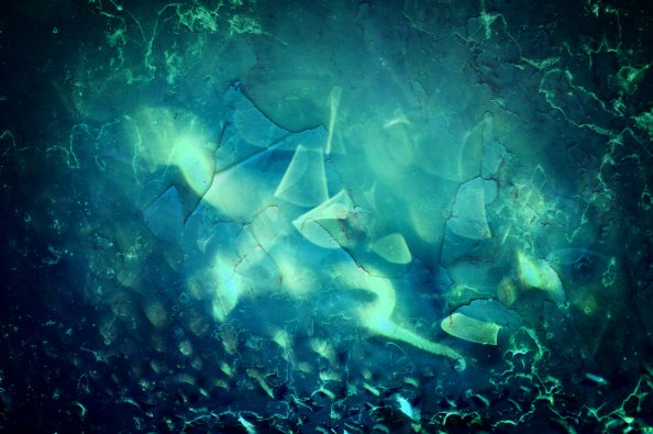 Green Texture Peeled 5k