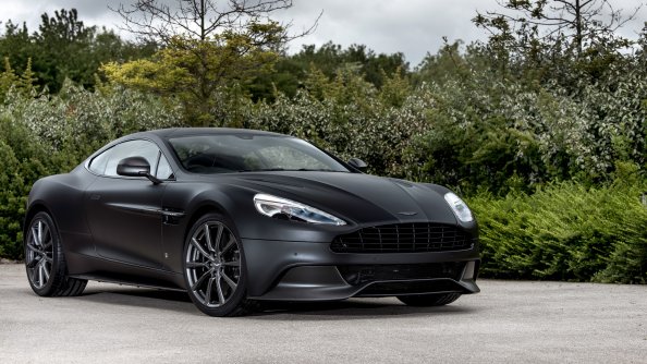 Aston Martin Vanquish 2