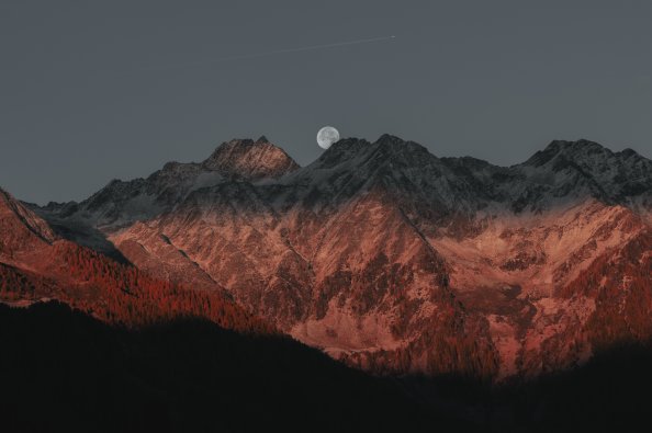Full Moon Behind Mountain Dark Evening Late Sunset 5k