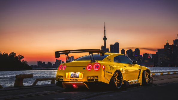 Nissan GTR Canada