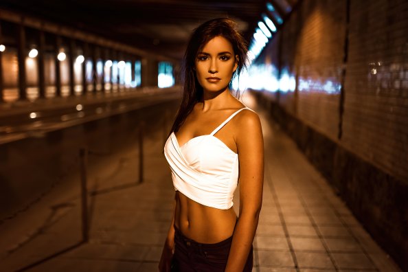 Women Brunette Looking At Viewer Dark Night 4k