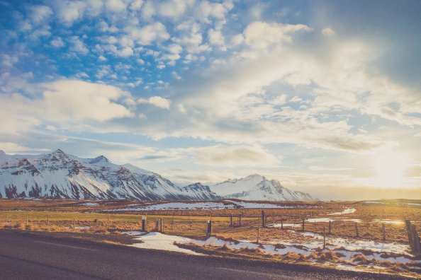 Daylight Risen Sun Snowy Mountains Road