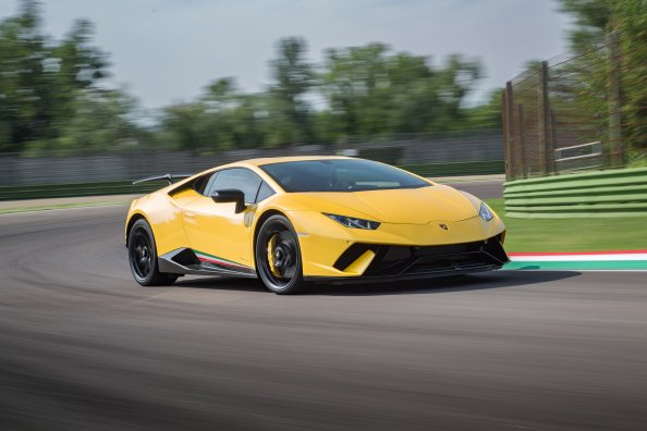 2018 Lamborghini Huracan Performante