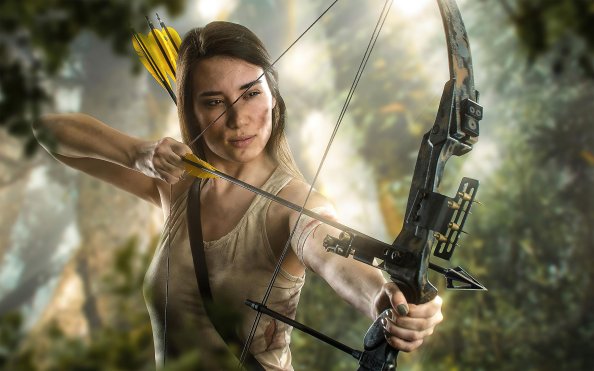 Lara Croft With Bow And Arrrow Cosplay 4k