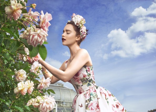 Emilia Clarke Harpers Bazaar 2017