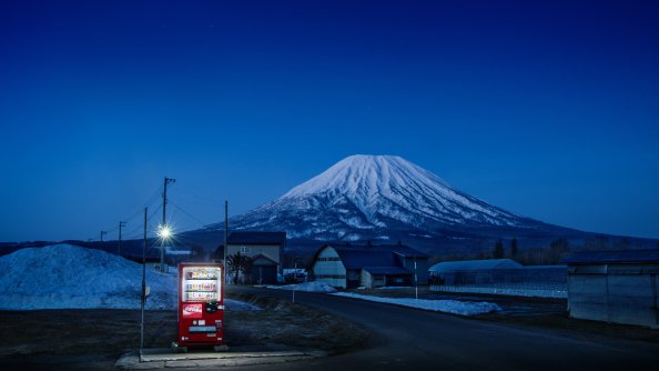 Vending Machine Japan Mount Fuji 4k