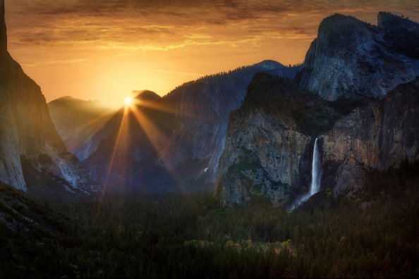 Sunrise At Tunnel View Yosemite National Park 5k