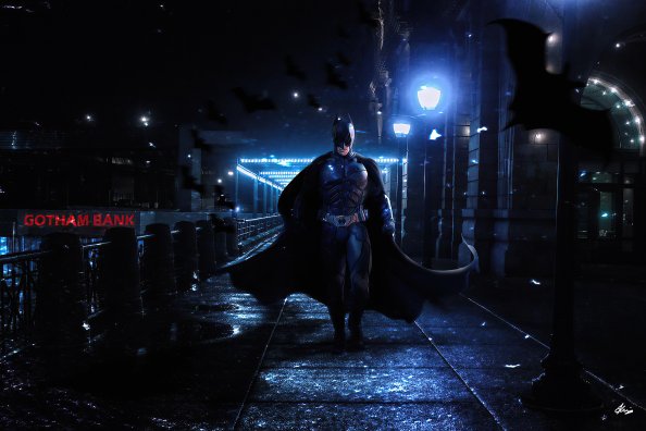Batman Walking On Gotham Streets 4k