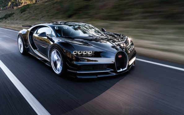 Bugatti Chiron Black