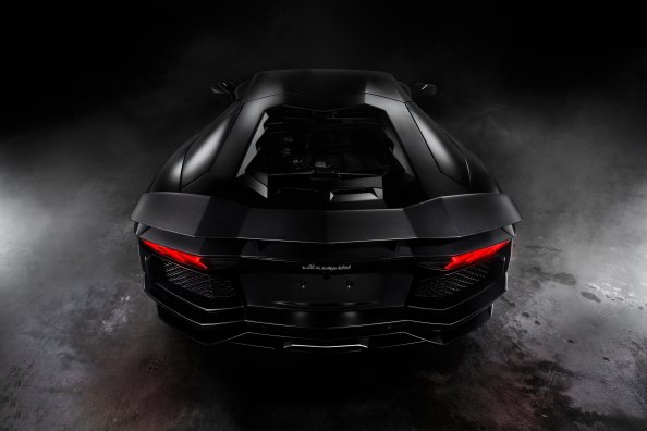 Black Lamborghini Aventador 8k
