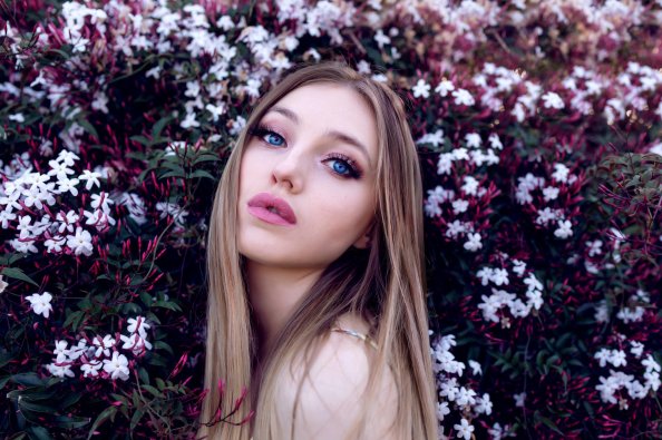 Blue Eyes Blonde Girl Portrait