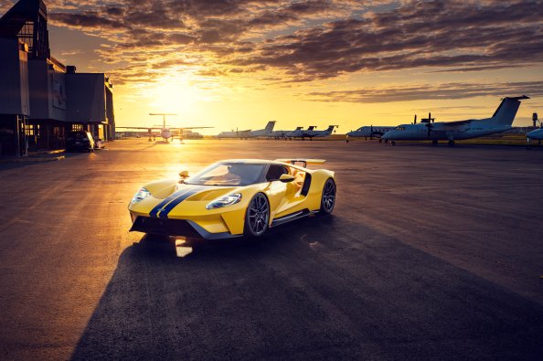 Yellow Ford Gt 4k