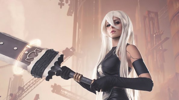 Nier Automata Cosplay Girl With Big Sword 4k