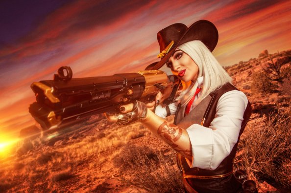 Ashe Overwatch Cosplay 5k