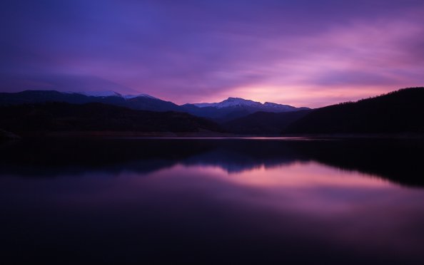 Mountain Lake Night Reflection 5k