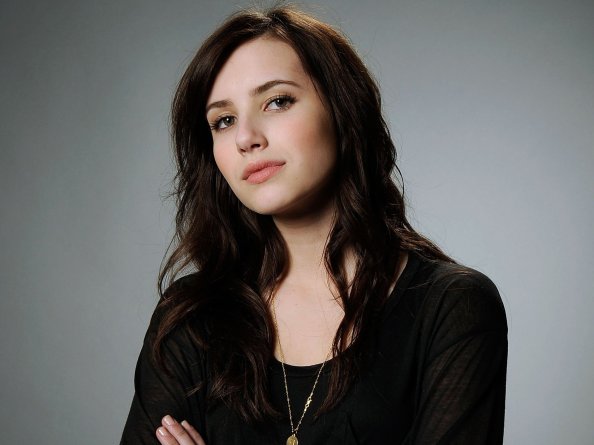 Emma Roberts Actress