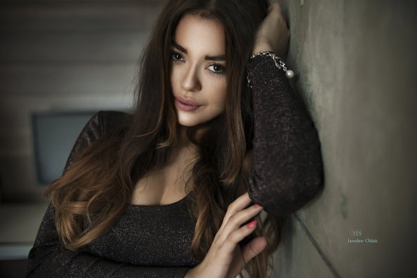 Brown Eyes Girl