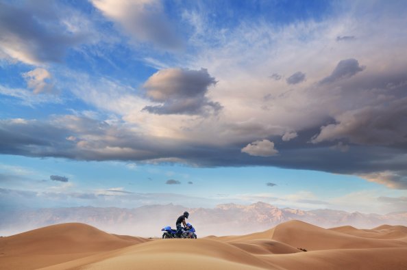 Suzuki Hayabusa In Desert 5k