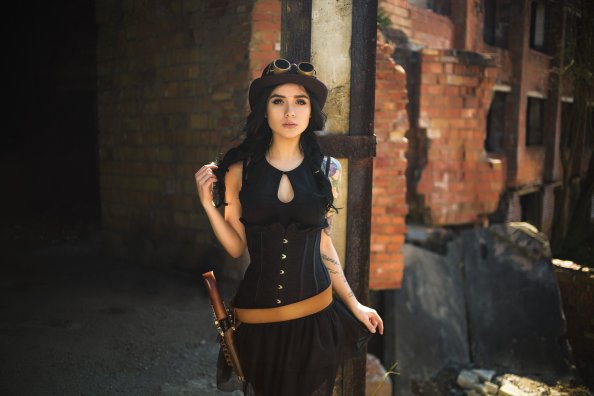 Tatto Hat Girl In Steampunk Fashion