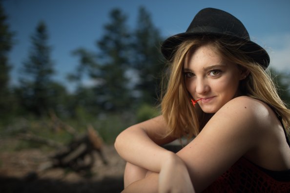 Willow Shields Cute