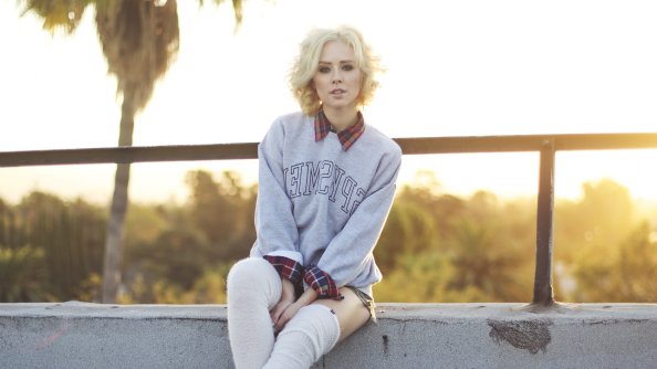 2016 Alysha Nett