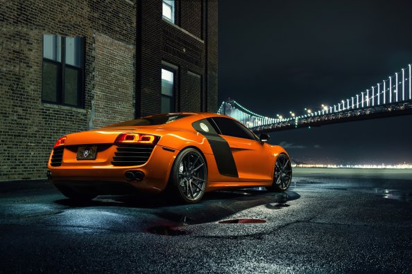 Orange Audi R8 4k