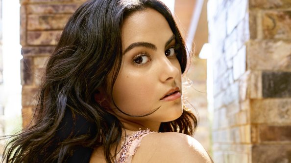 Camila Mendes 2019