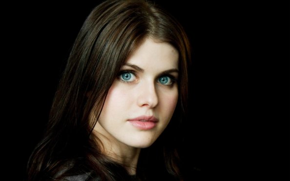 Alexandra Daddario 2015