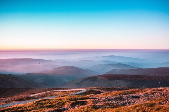 Mountain Ridge Range Road 4k
