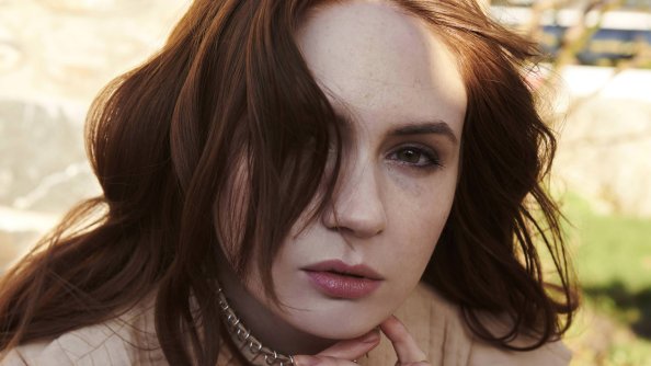 4k Karen Gillan W Magazine Photoshoot