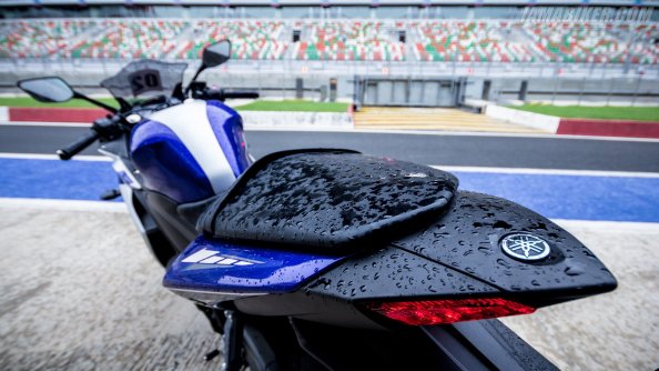 Yamaha R3 Tail Light