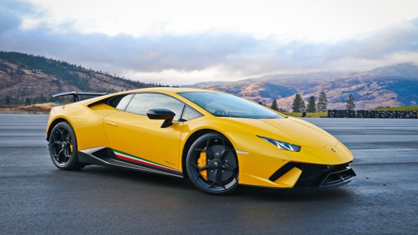 Yellow Lamborghini Huracan 5k