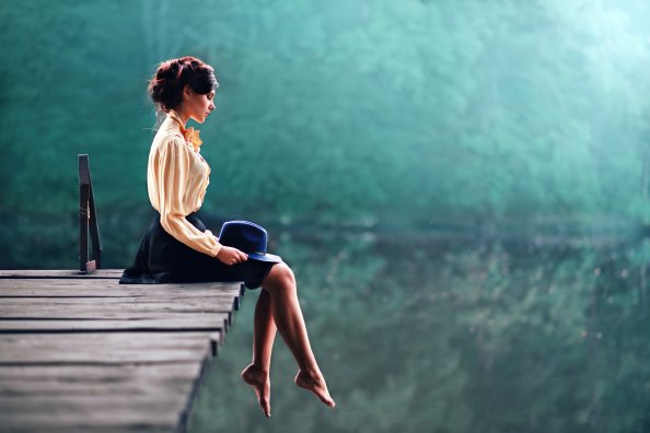 Auburn Hair Girl Outdoor Legs Hanging 4k