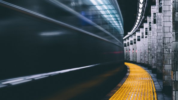 Subway Long Exposure 4k