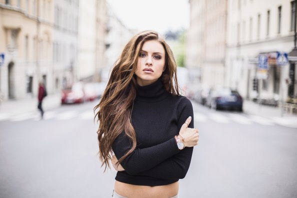 Long Hair Brunette Depth Of Field 5k