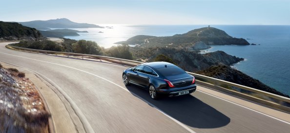Jaguar XJ50 LWB 2018 Rear